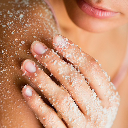  Indulge in the exquisite luxury of our natural handmade sugar body scrub. Carefully crafted with love and the finest, ethically sourced ingredients, this rejuvenating beauty ritual is designed to pamper your skin and elevate your senses.